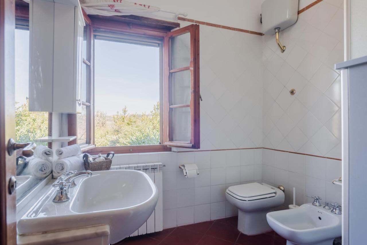 Chianti - Lovely Cottage With Parking & Garden! 카스텔누오보베라덴가 외부 사진